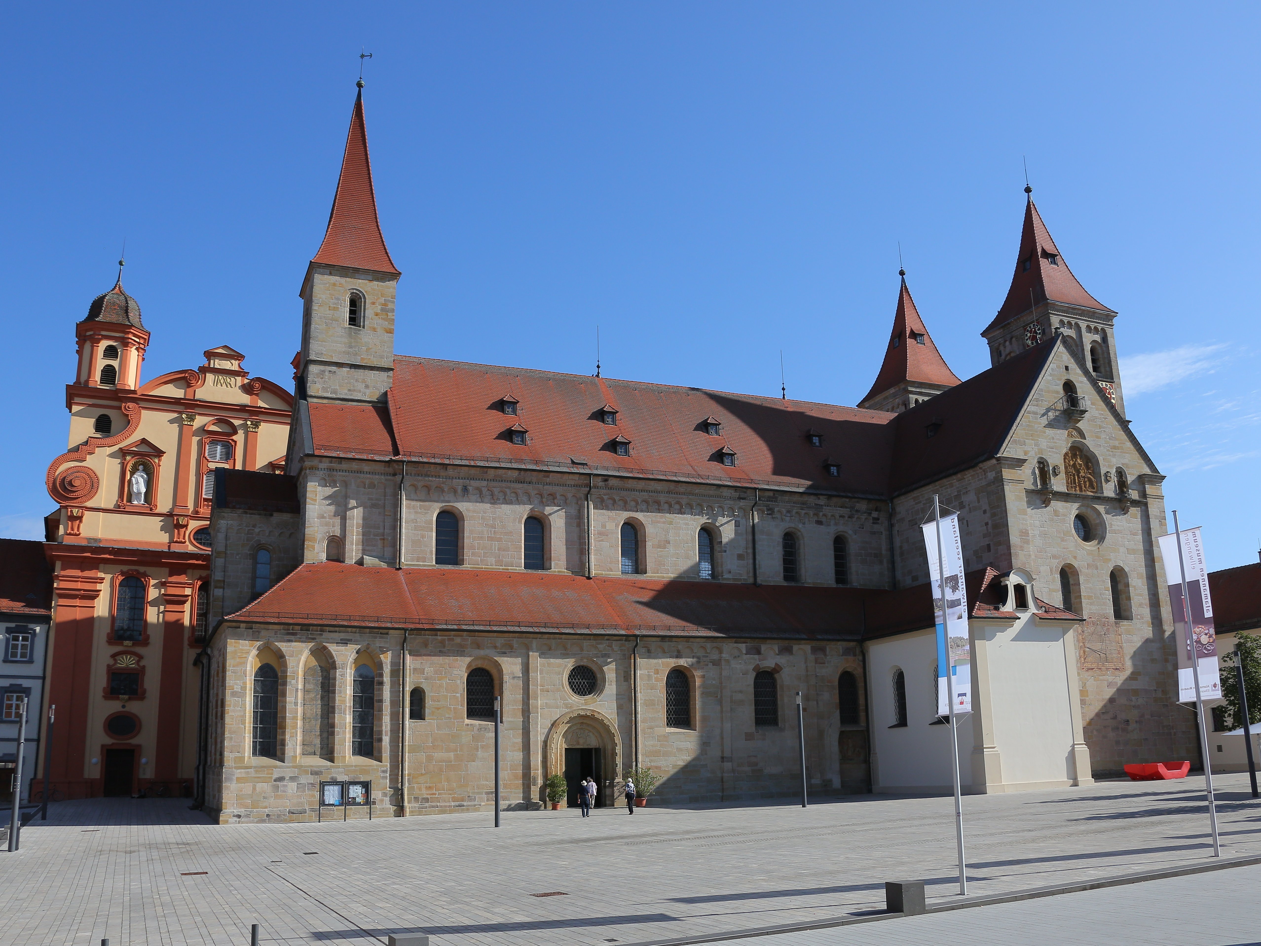 Ev. Stadtkirche und Basilika St. Vitus